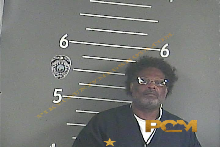 LAMONT T VARNER booking photo
