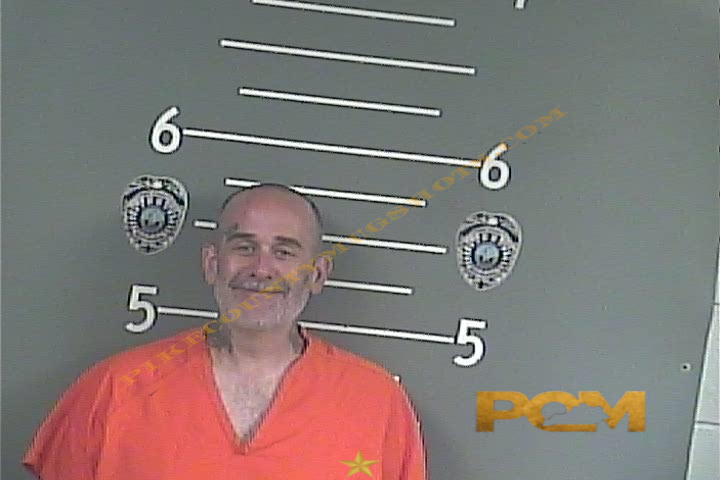 ADRIAN . PUCKET booking photo